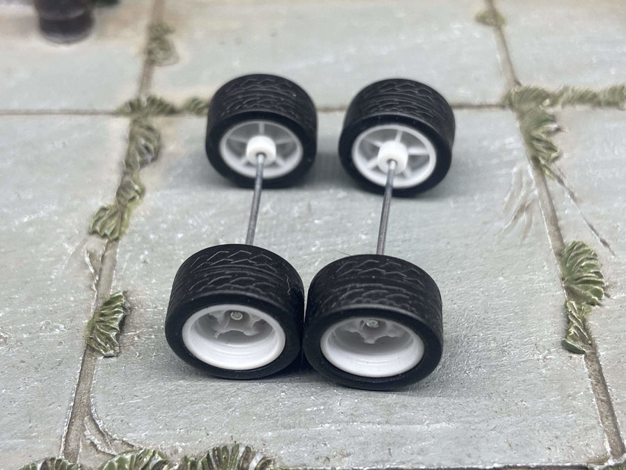 Custom Hot Wheels - Matchbox Rubber Tires & Wheels Rubber Tires And White 5 Spoke Deep Dish Wheels 12mm - 12mm