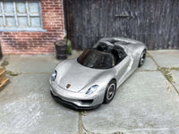 Silver Porsche 918 Spyder custom Hot Wheels with black and chrome wheels, view 2