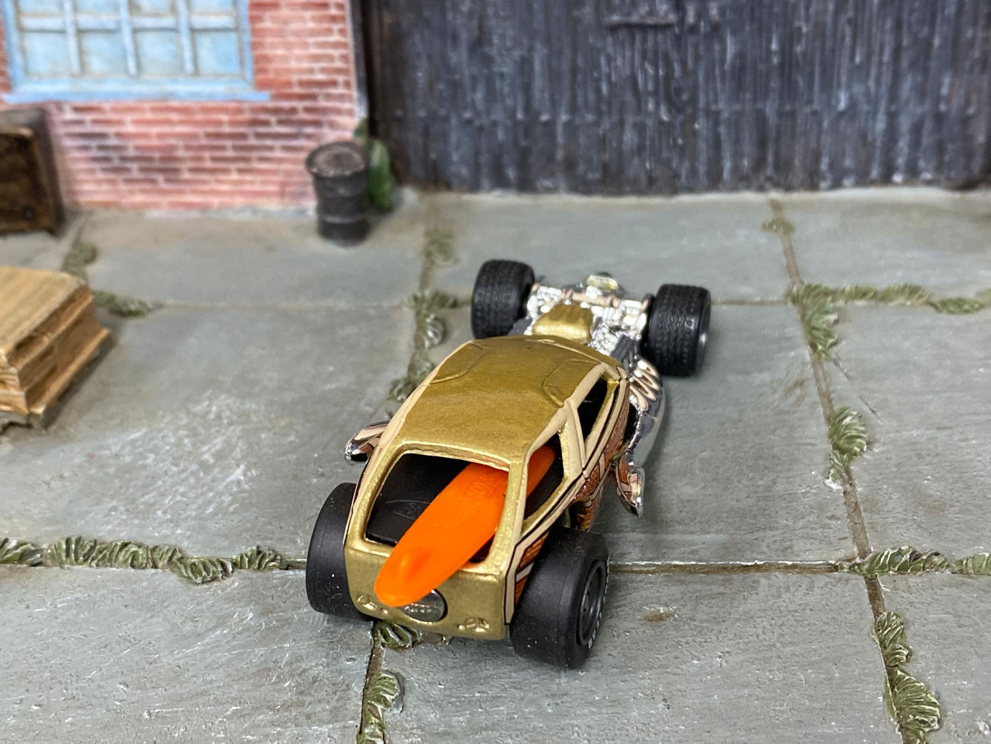 Custom Hot Wheels - Surf Crate Drag Car - Gold - Gray Mags - Goodyear Slicks