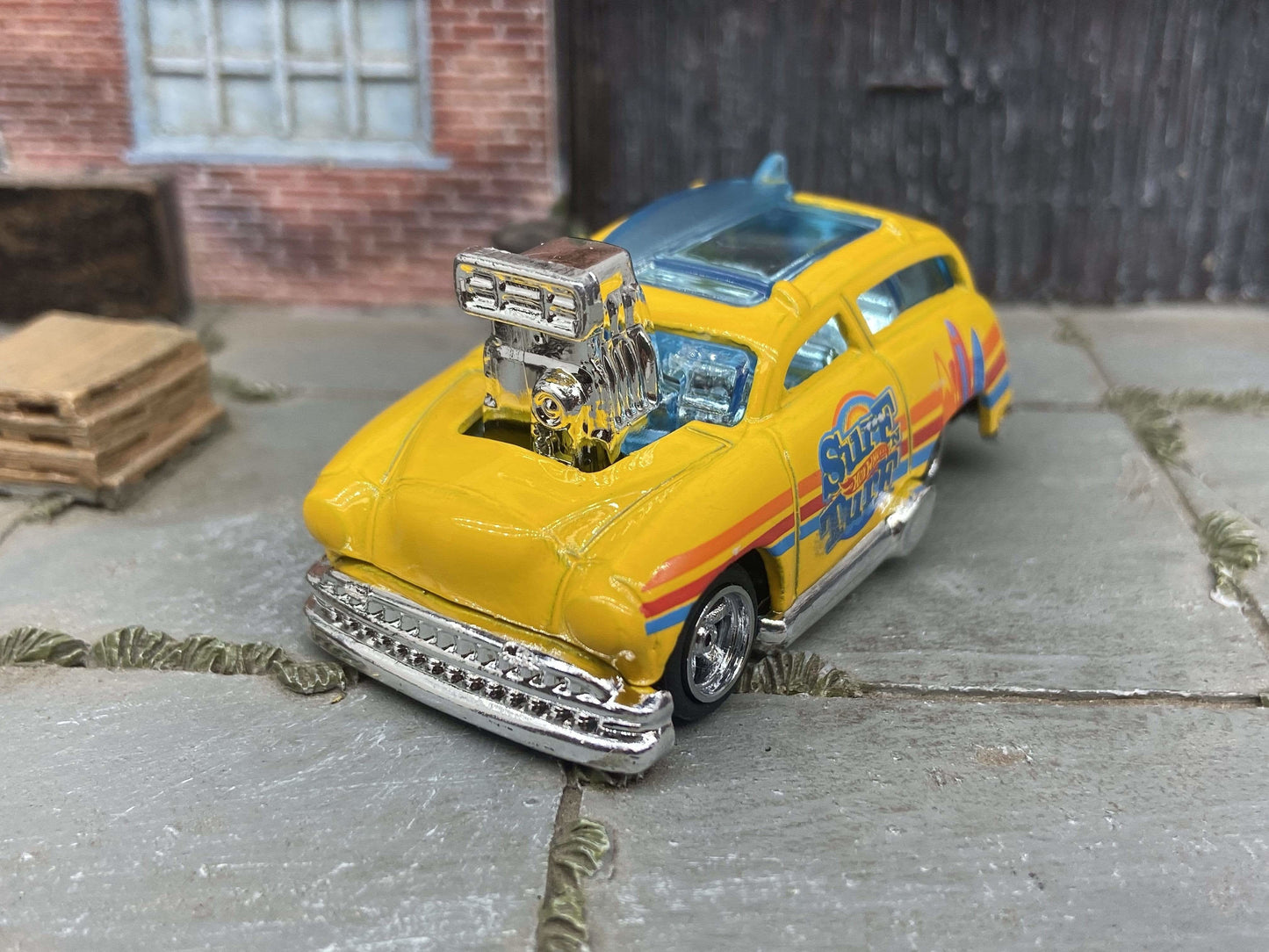 Custom Hot Wheels - Tuned Surf 'N Turf Surf Wagon - Yellow - Chrome American Racing Wheels - Rubber Tires