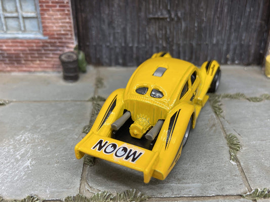 Custom Hot Wheels VW Volkswagen Kafer Racer In Mooneyes Yellow and Black With Gray American Racing Wheels Rubber Tires