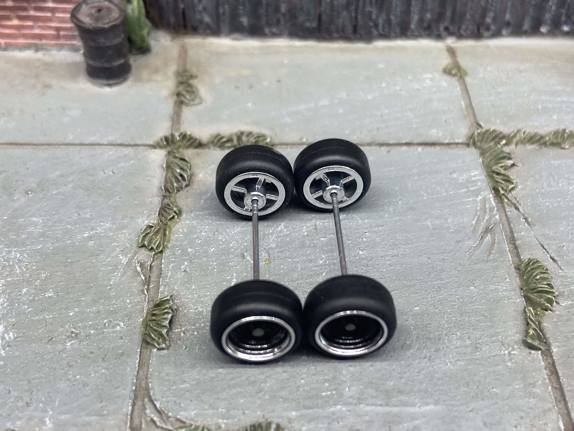 Custom Hot Wheels Wheels and Matchbox Rubber Tires - Black and Chrome 4 Spoke Wheels Rubber Tires 10mm & 10mm