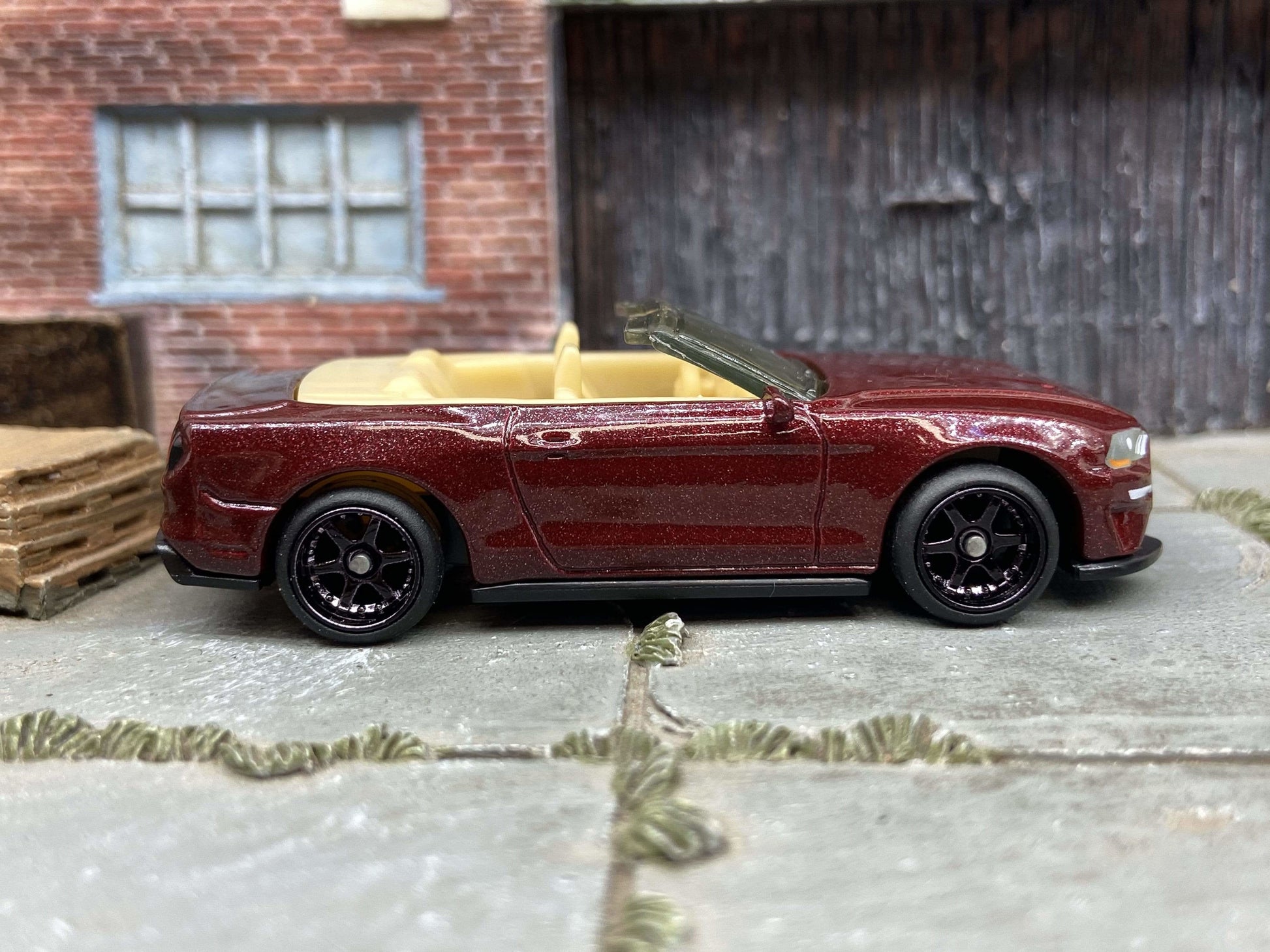 Custom Matchbox - 2018 Ford Mustang Convertible - Black 6 Spoke Studded Race Wheels - Rubber Tires