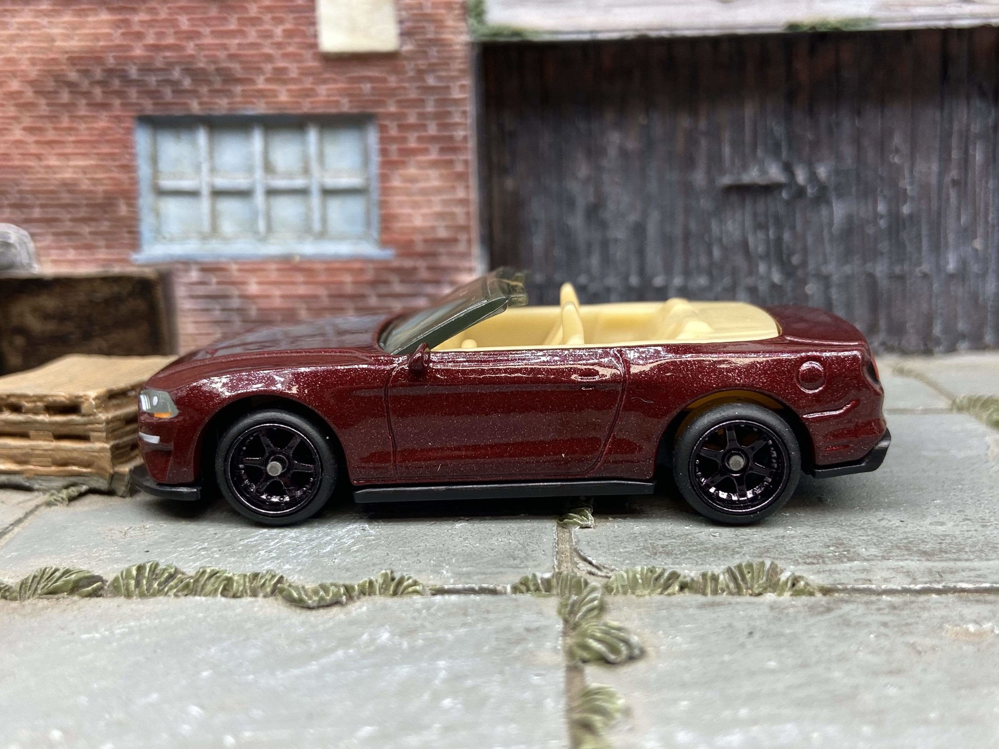 Custom Matchbox - 2018 Ford Mustang Convertible - Black 6 Spoke Studded Race Wheels - Rubber Tires