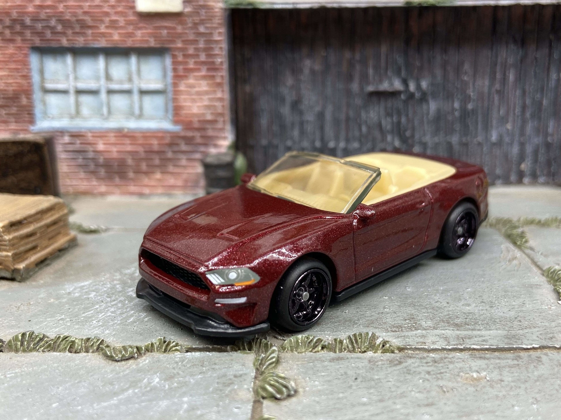 Custom Matchbox - 2018 Ford Mustang Convertible - Black 6 Spoke Studded Race Wheels - Rubber Tires