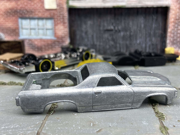 Stripped 1971 Chevy El Camino DIY Hot Wheels kit