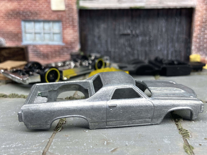 Stripped 1971 Chevy El Camino DIY Hot Wheels kit