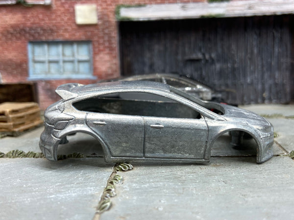 Ford Focus RS DIY Hot Wheels kit - gallery image 1 of 3