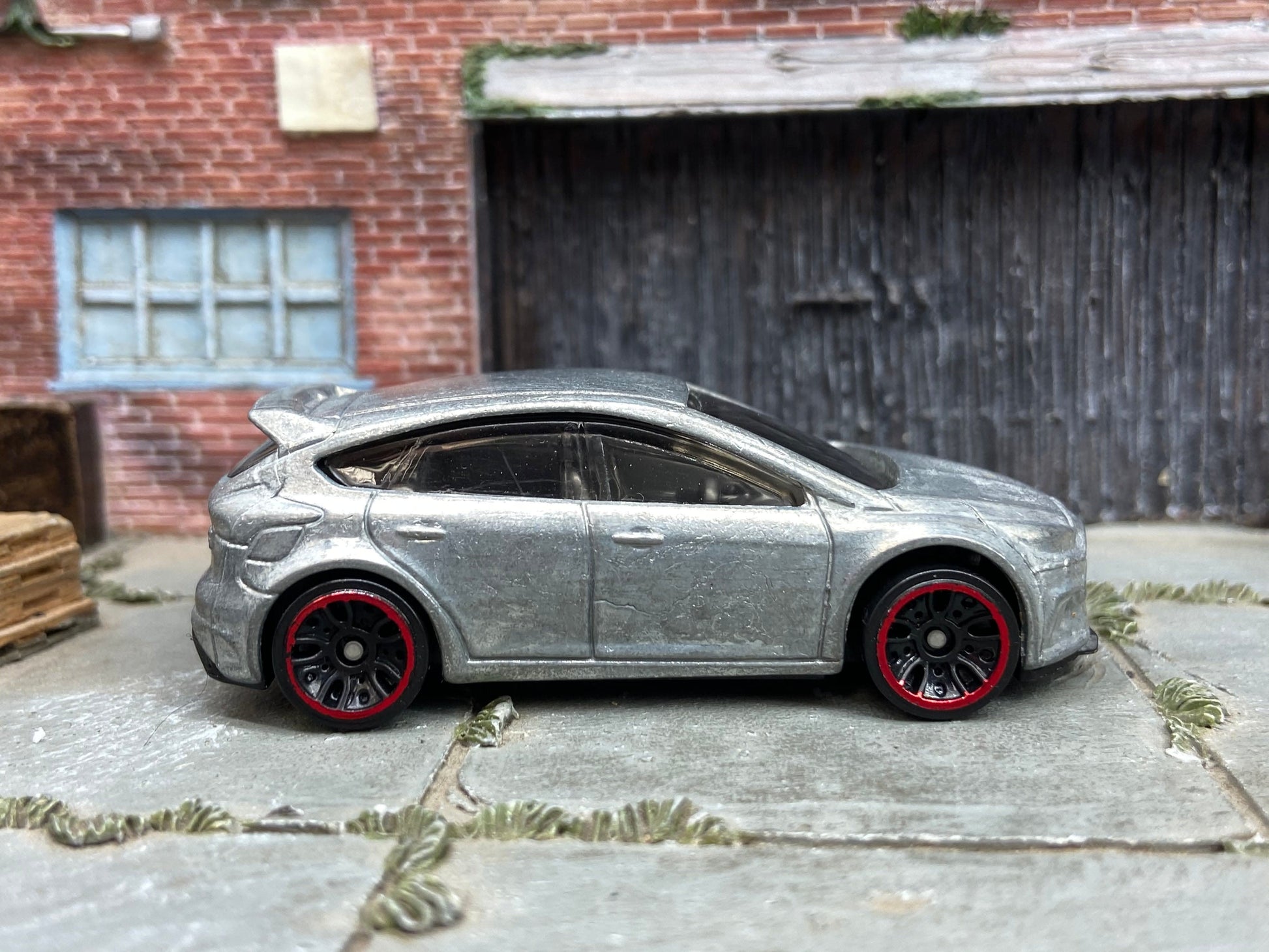 DIY Custom Hot Wheels Car Kit - Ford Focus RS - Build Your Own Custom Hot Wheels!
