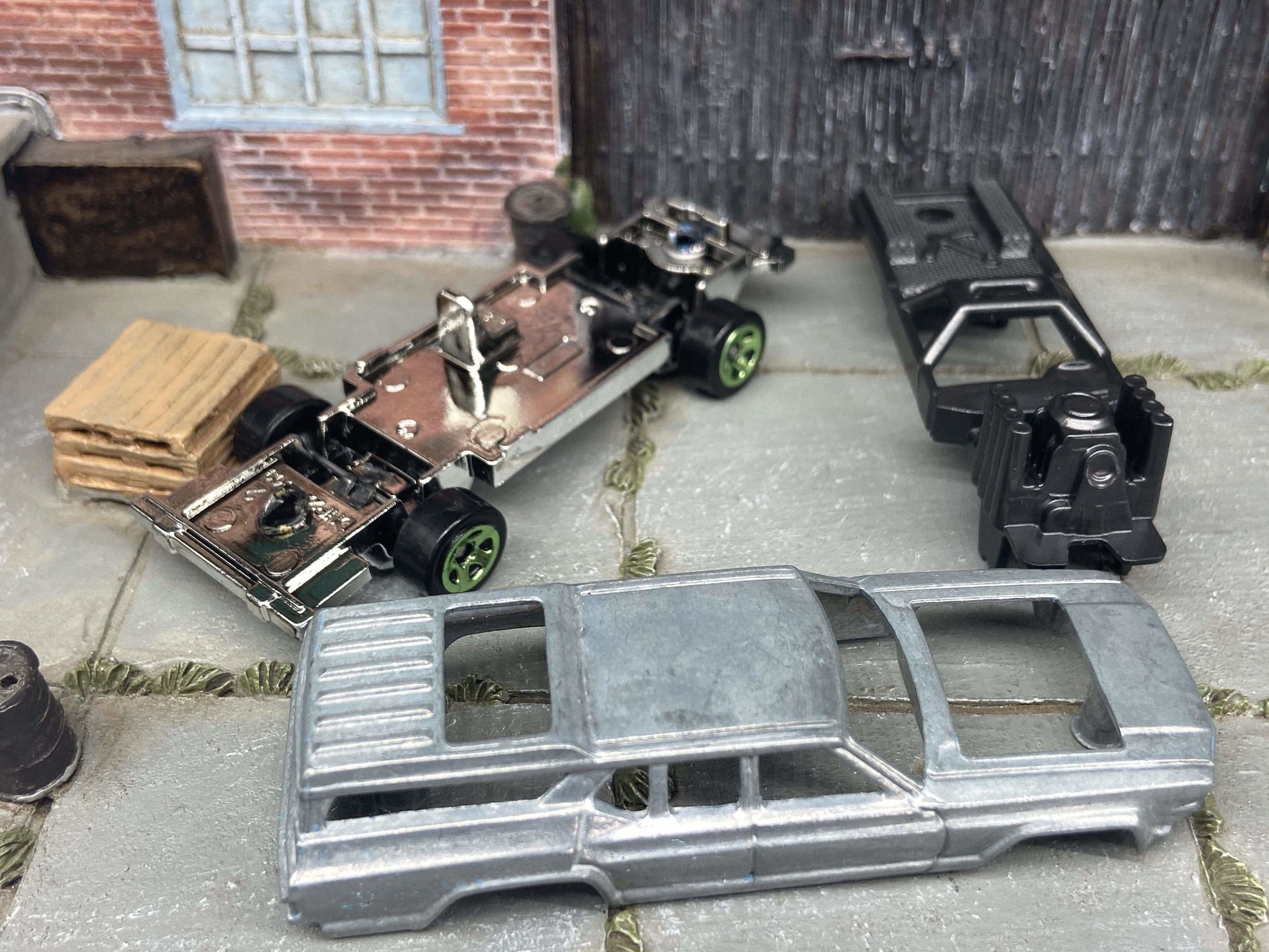 DIY Custom Hot Wheels Car Kit - Vista cruiser "Cruiser Bruiser" Demolition Car - Build Your Own Custom Hot Wheels!