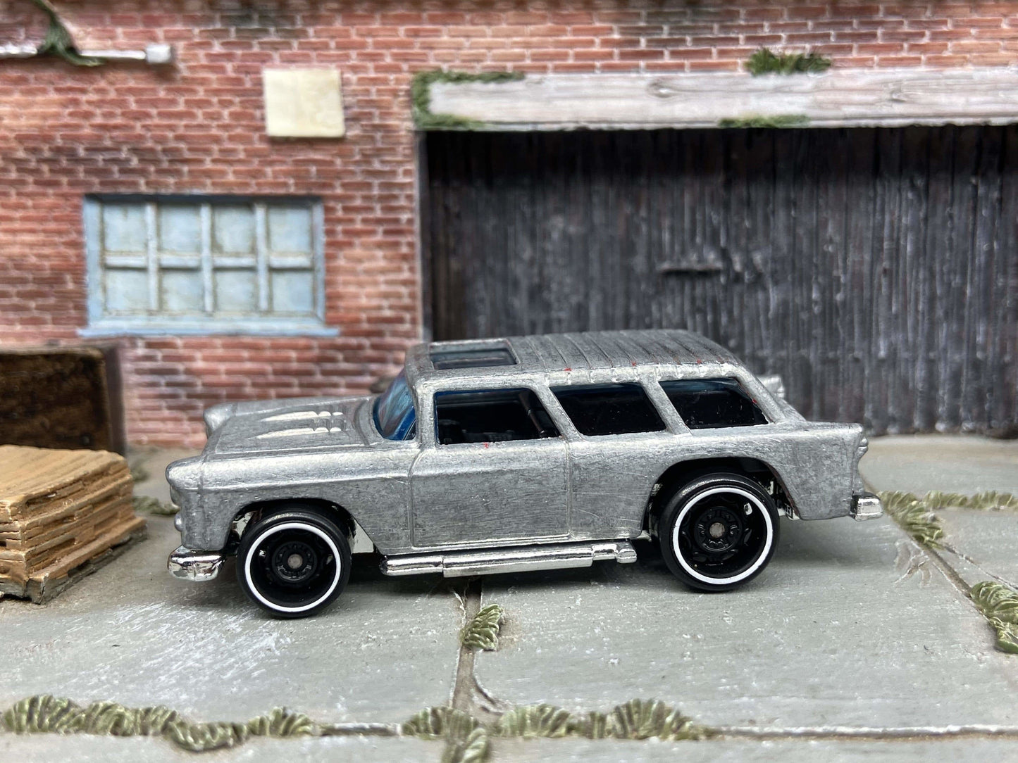DIY Hot Wheels Car Kit - 1955 Chevy Nomad Station Wagon - Build Your Own Custom Hot Wheels!
