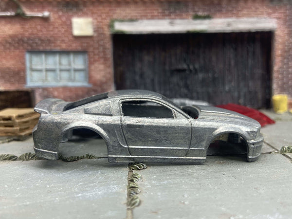 2007 Ford Mustang DIY Hot Wheels kit, view 1
