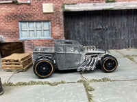 Stripped Bone Shaker Rat Rod Pickup DIY Hot Wheels kit