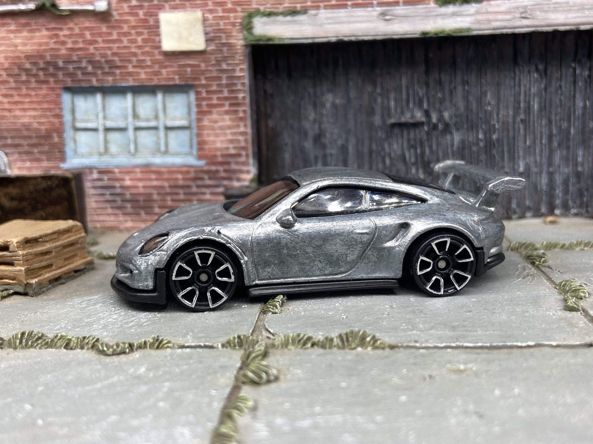 DIY Hot Wheels Car Kit - Porsche 911 GT3 - Build Your Own Custom Hot Wheels!