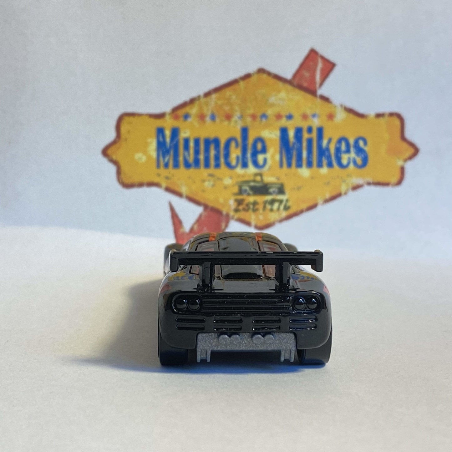 HOT WHEELS 1/64 HW THEN AND NOW 7/10 BLACK MCLAREN F1 GTR LOOSE