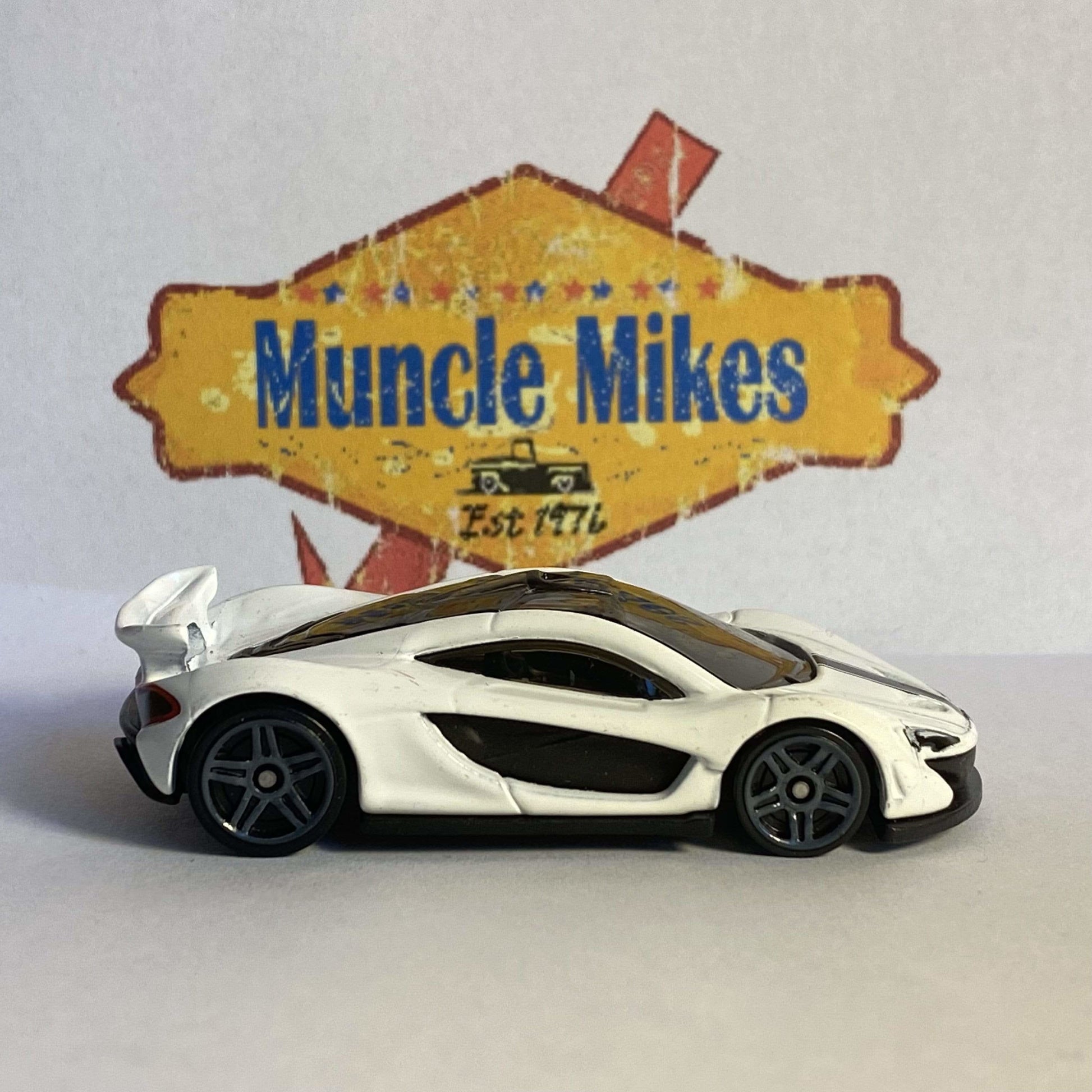 Hot Wheels 170/365 White McLaren P1 HW Exotics 4/10