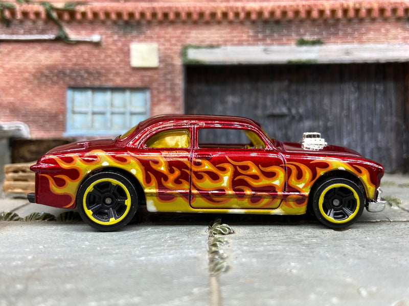 Loose Hot Wheels - 1950 Ford Shoe Box - Dark Red with Flames