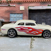 Hot Wheels 1950 Ford Shoe Box Dressed in Pearl White with Flames