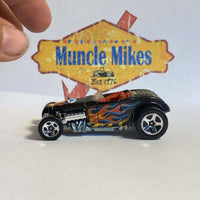 Hot Wheels 1999 Deuce Roadster 1932 Ford Hot Rod Black With Flames