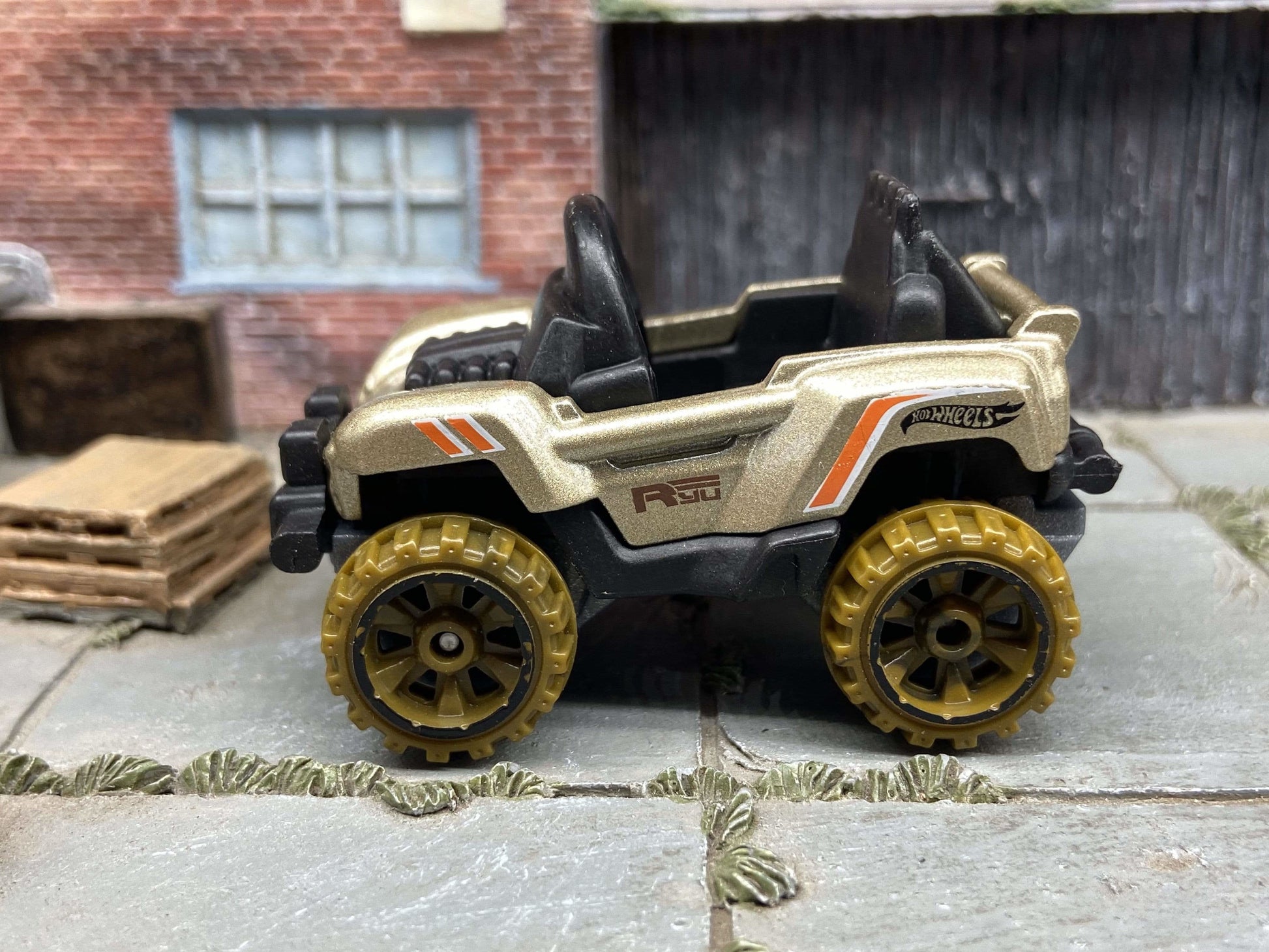 Hot Wheels Bogzilla 4 Wheeler $3  - $3 BARGAIN BIN!