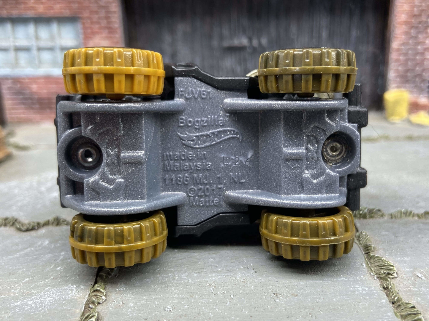 Hot Wheels Bogzilla 4 Wheeler $3  - $3 BARGAIN BIN!