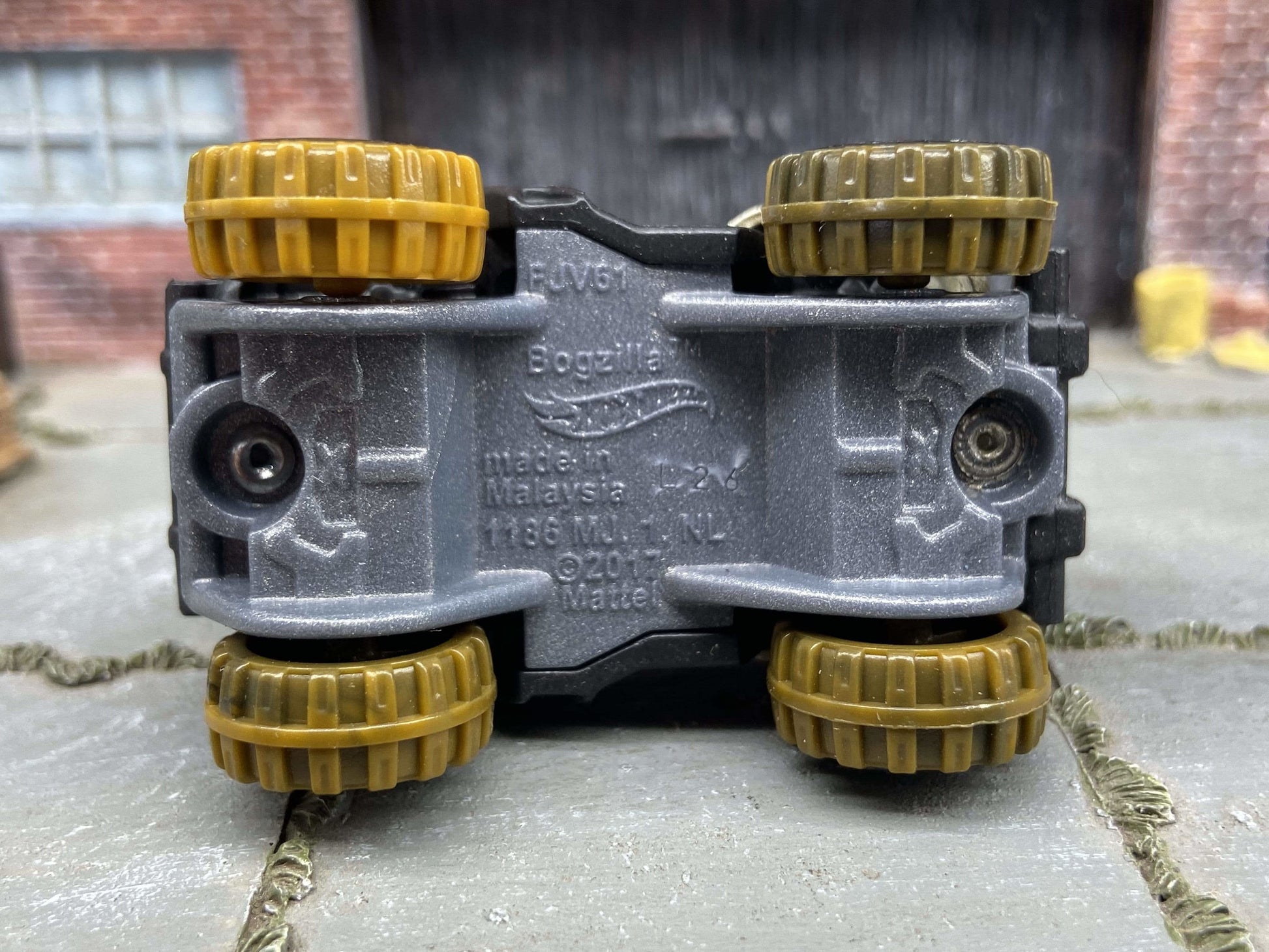 Hot Wheels Bogzilla 4 Wheeler $3  - $3 BARGAIN BIN!