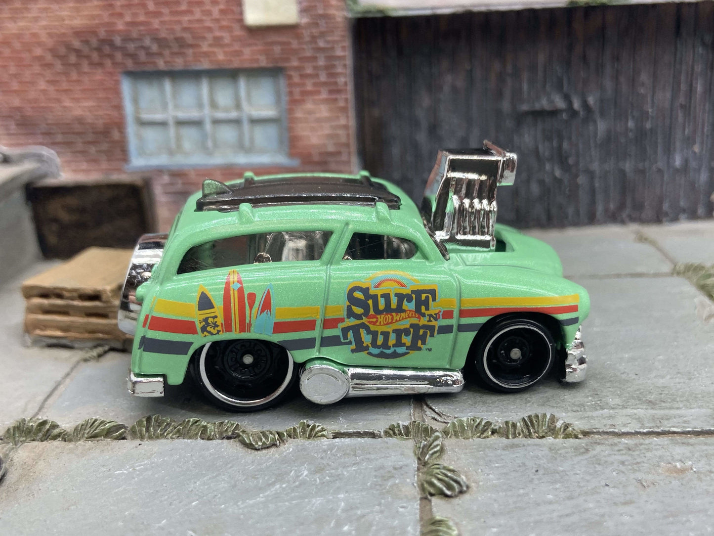 Loose Hot Wheels - Surf'n Turf Surf Wagon - Green