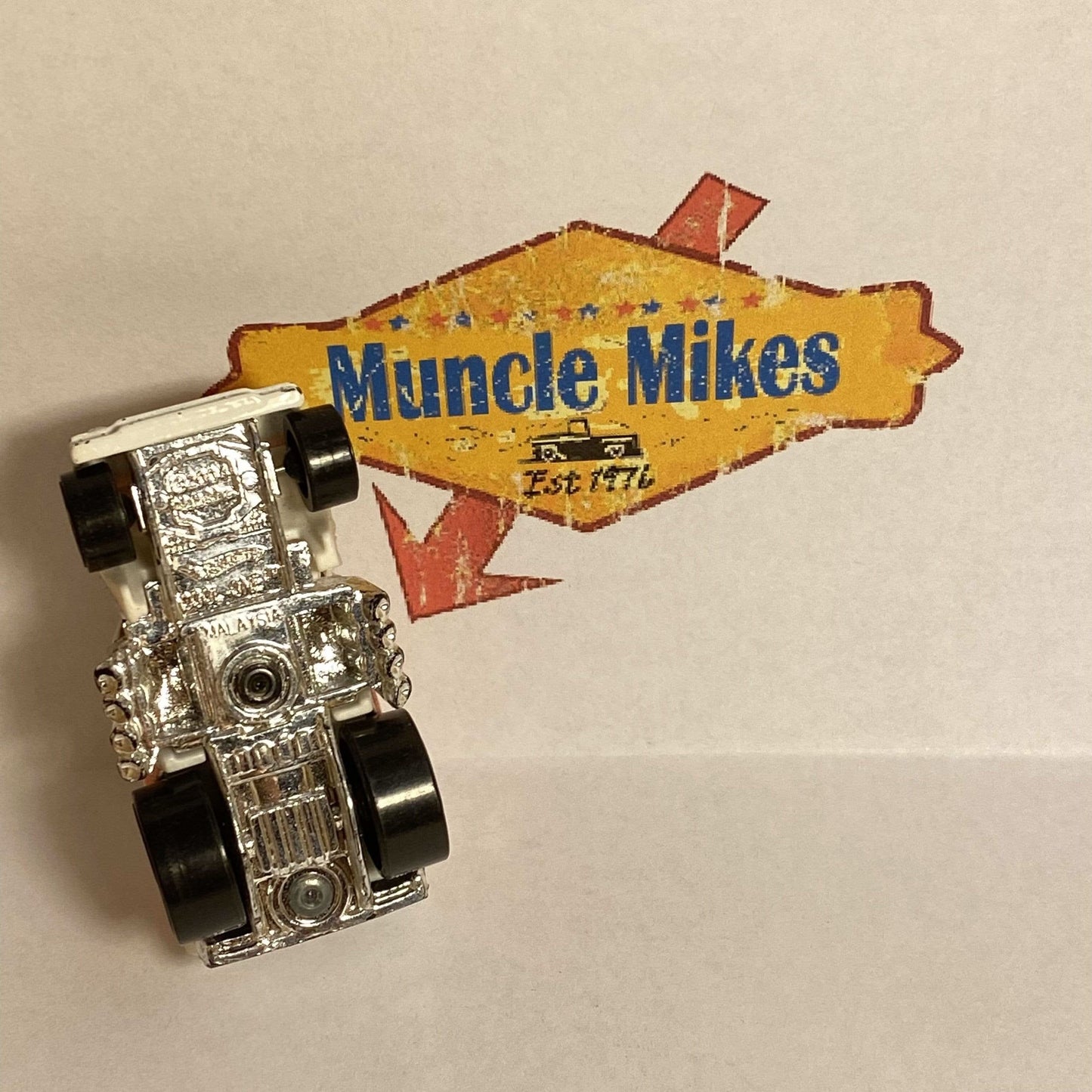 Hot Wheels White Cool-One #100/100 2004 Variation, Bright Orange