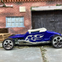Loose Hot Wheels 1927 Ford T-Bucket Track T Dressed in Blue with Door Flames