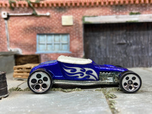 Loose Hot Wheels 1927 Ford T-Bucket Track T Dressed in Blue with Door Flames