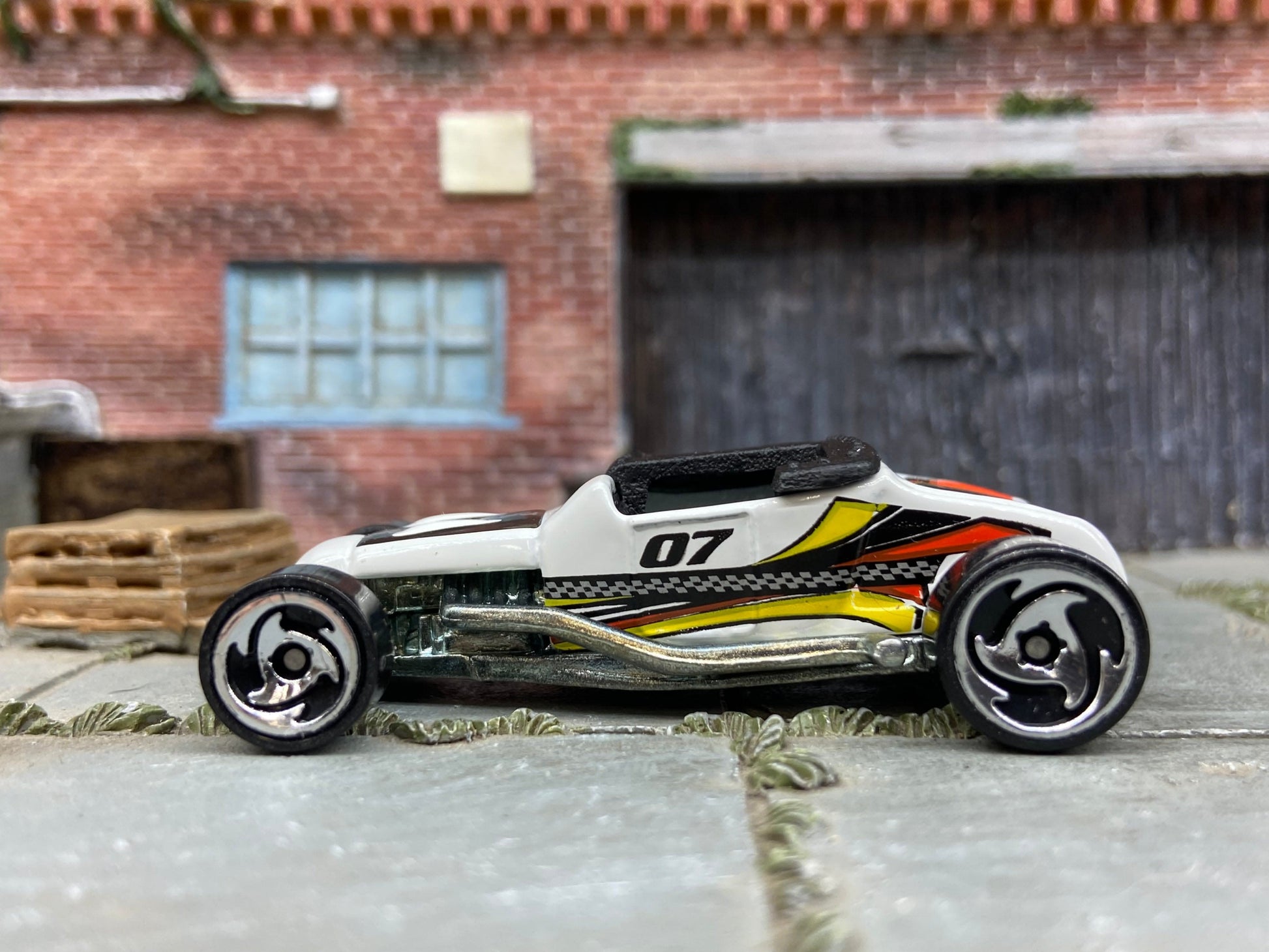 Loose Hot Wheels 1927 Ford T-Bucket Track T Dressed in White Checkered Flag #07 Livery