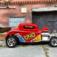 Loose Hot Wheels 1932 Ford Model A 3 Window Dressed in Red UNO Livery