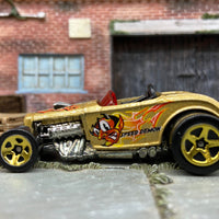 Loose Hot Wheels 1932 Ford Model A "Deuce Roadster" Dressed in Gold Speed Demon Livery