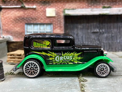 Loose Hot Wheels 1932 Ford Model A Sedan Dressed in Black and Green