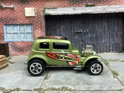 Loose Hot Wheels: 1932 Ford Vicky Hot Rod - Green