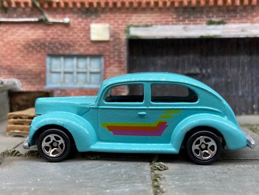Loose Hot Wheels 1940 Ford Fat Fender Sedan Dressed in Light Blue