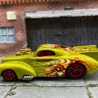 Loose Hot Wheels - 1941 Willys Coup Drag Car - Green BLZ BOBO Skull