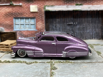 Loose Hot Wheels 1947 Chevy Fleetline - Purple, Silver Graphics