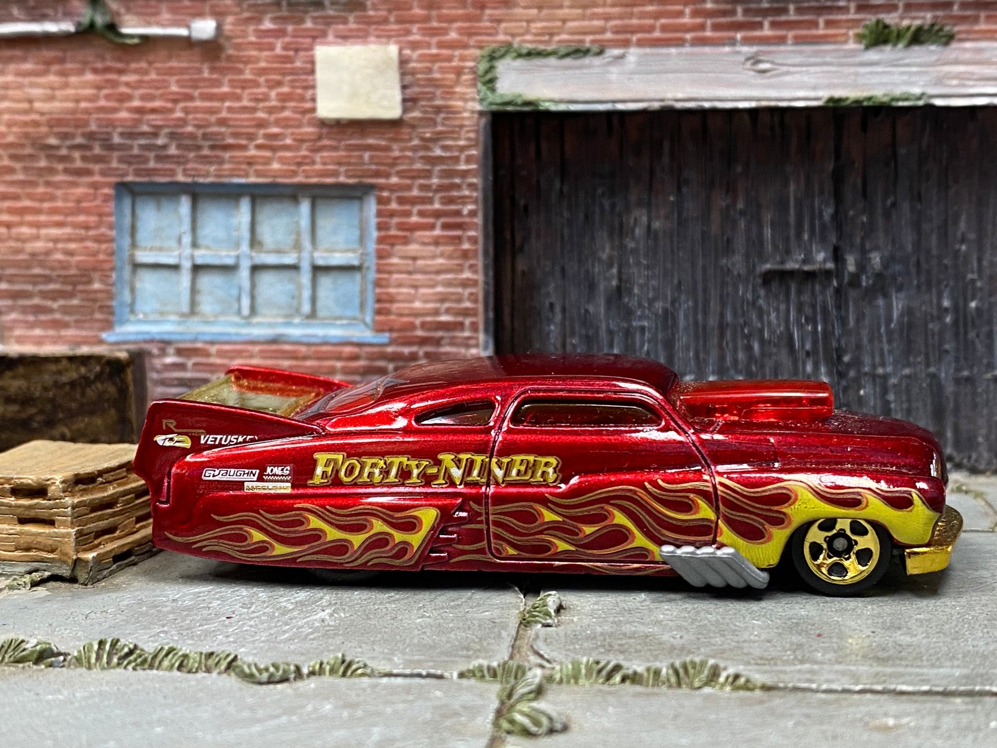 Loose Hot Wheels - 1949 Drag Merc Mercury Drag Sled - Dark Red with Flames