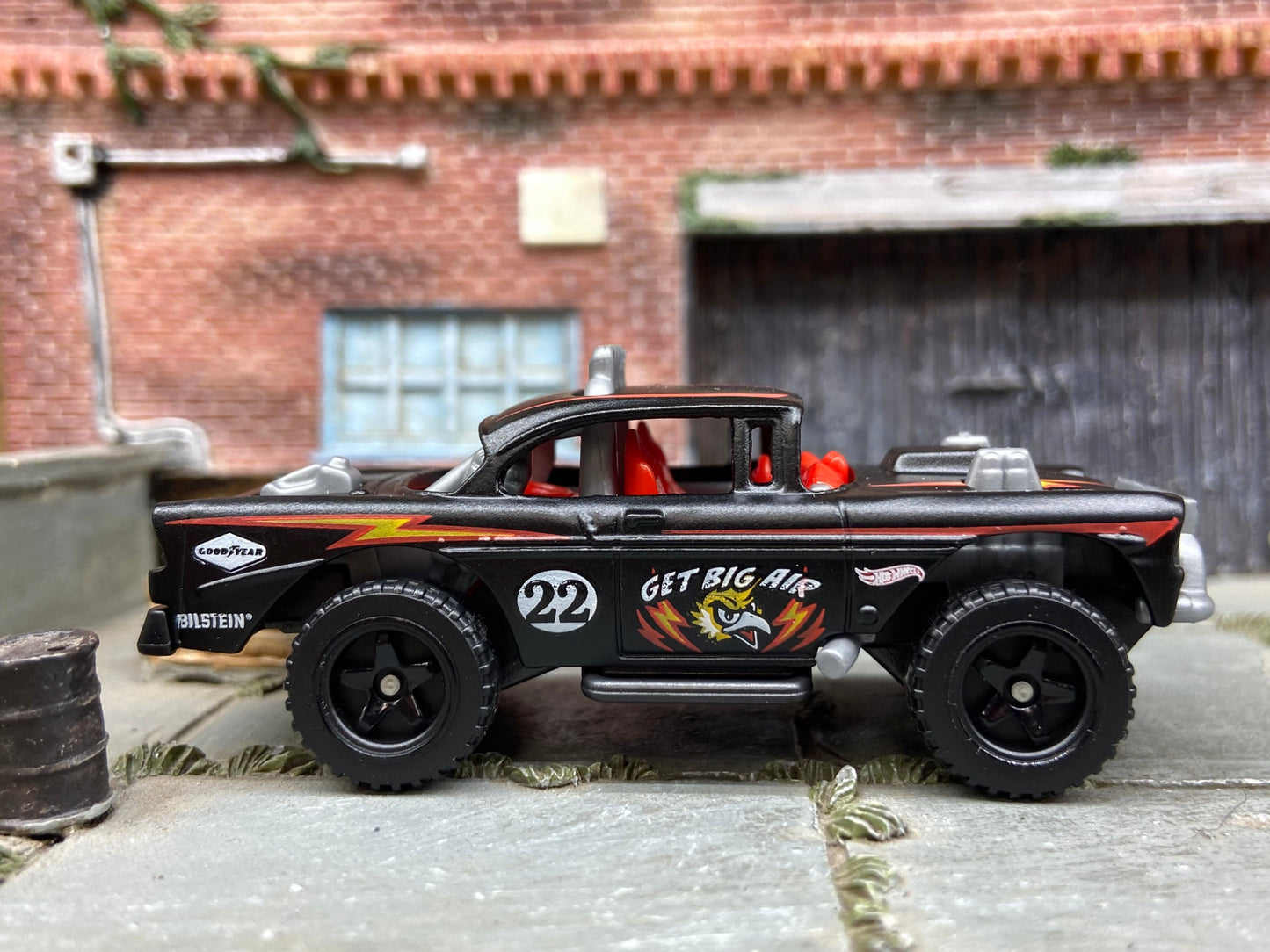 Loose Hot Wheels -1955 Chevy Big Air Bel Air 4x4 - Satin Black and Red