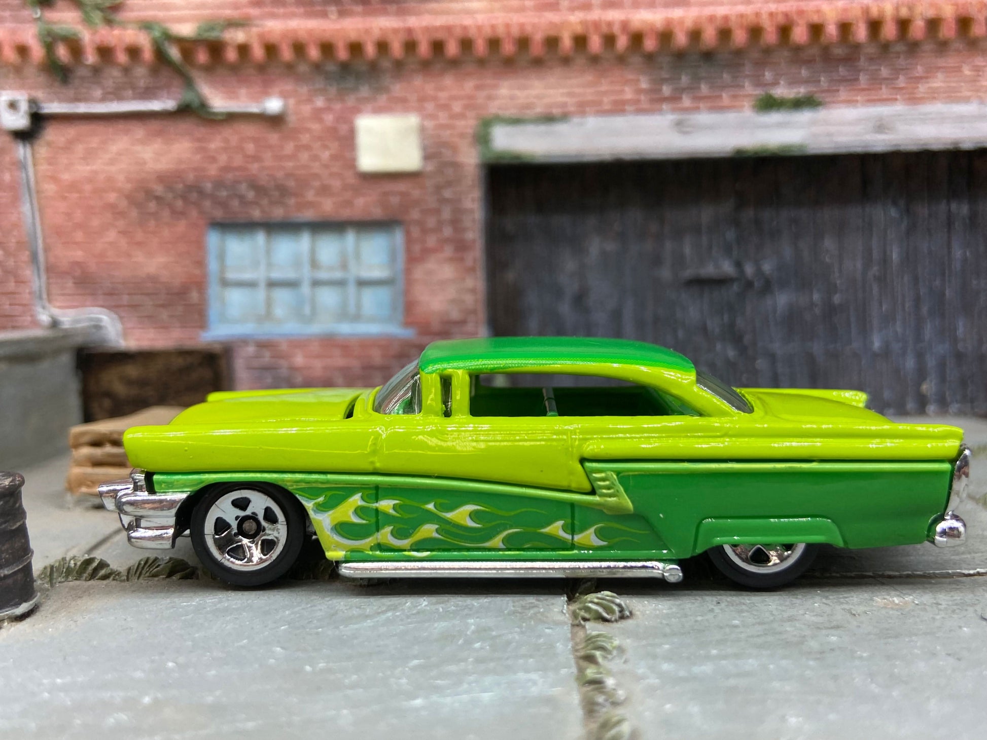 Loose Hot Wheels - 1956 Mercury 56 Merc - Green with Flames