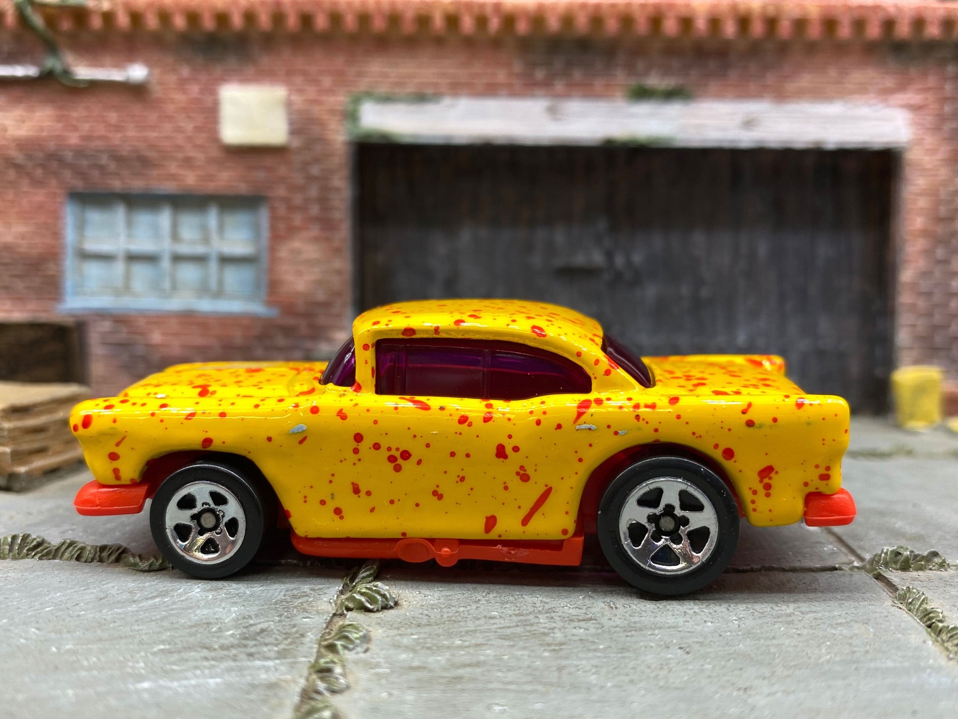 Loose Hot Wheels - 1957 Chevy - Yellow and Red Splatter Paint