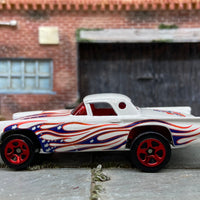 Loose Hot Wheels 1957 Thunder Bird 57 T-Bird Dressed in Stars and Stripes Red, White and Blue Flames