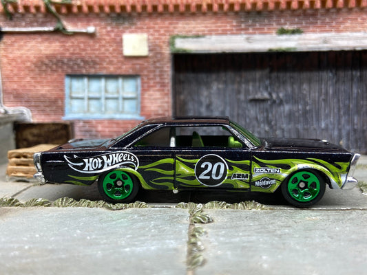 Loose Hot Wheels - 1965 Ford Galaxy 500 - Black and Green with Flames