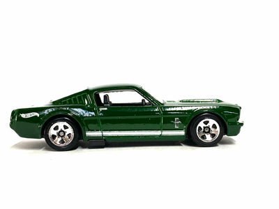 Loose Hot Wheels - 1965 Ford Mustang Fastback - Green and White