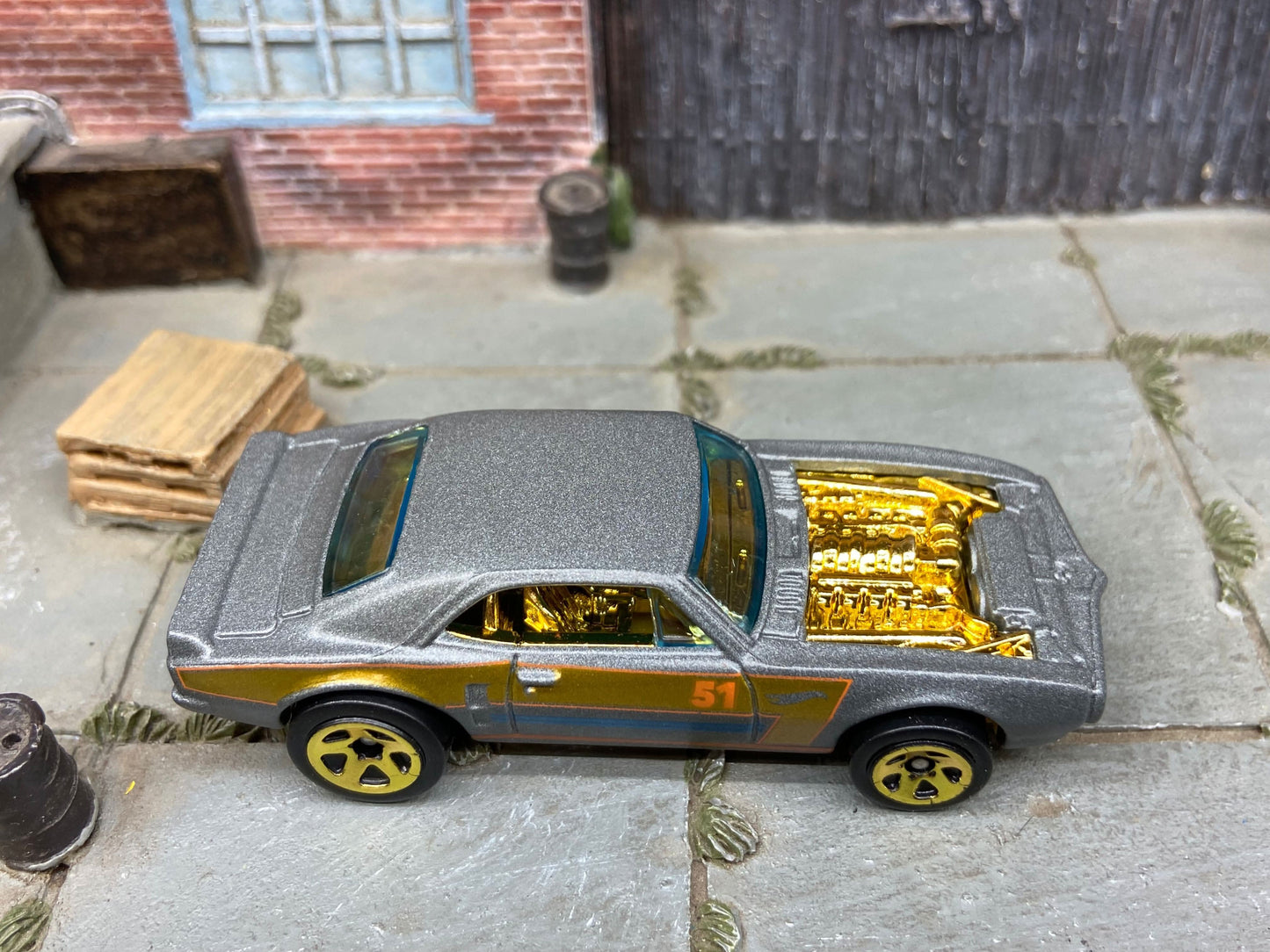 Loose Hot Wheels - 1967 Pontiac Firebird - 51st ANN Satin Gray and Gold Livery