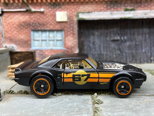 Loose Hot Wheels 1967 Pontiac Firebird in Satin Black and Orange #67 Livery
