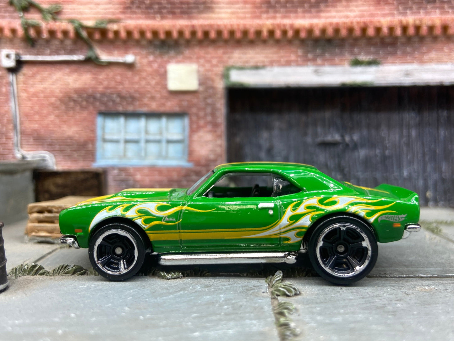 Loose Hot Wheels 1968 Chevy Camaro COPO In Green and Yellow with Flames