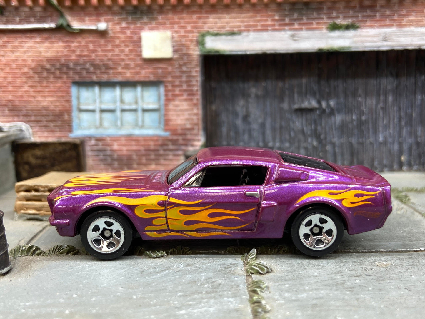 Loose Hot Wheels - 1968 Ford Mustang Shelby GT500 - Purple with Flames