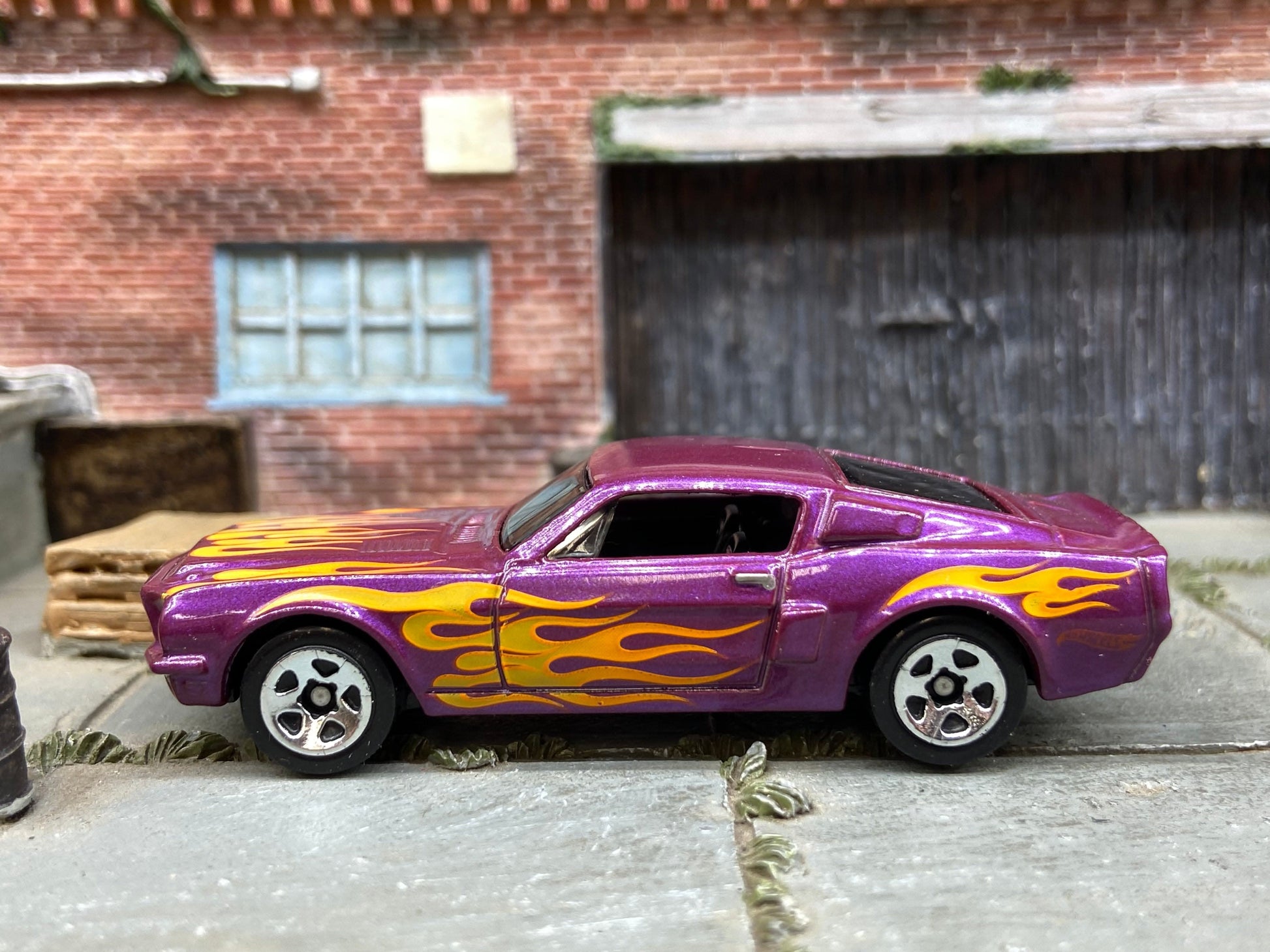Loose Hot Wheels - 1968 Ford Mustang Shelby GT500 - Purple with Flames